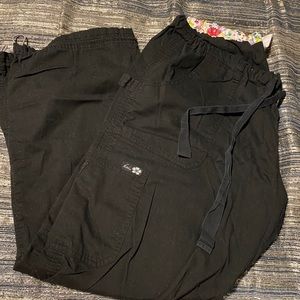 Used black Koi XL regular scrub pants 🖤